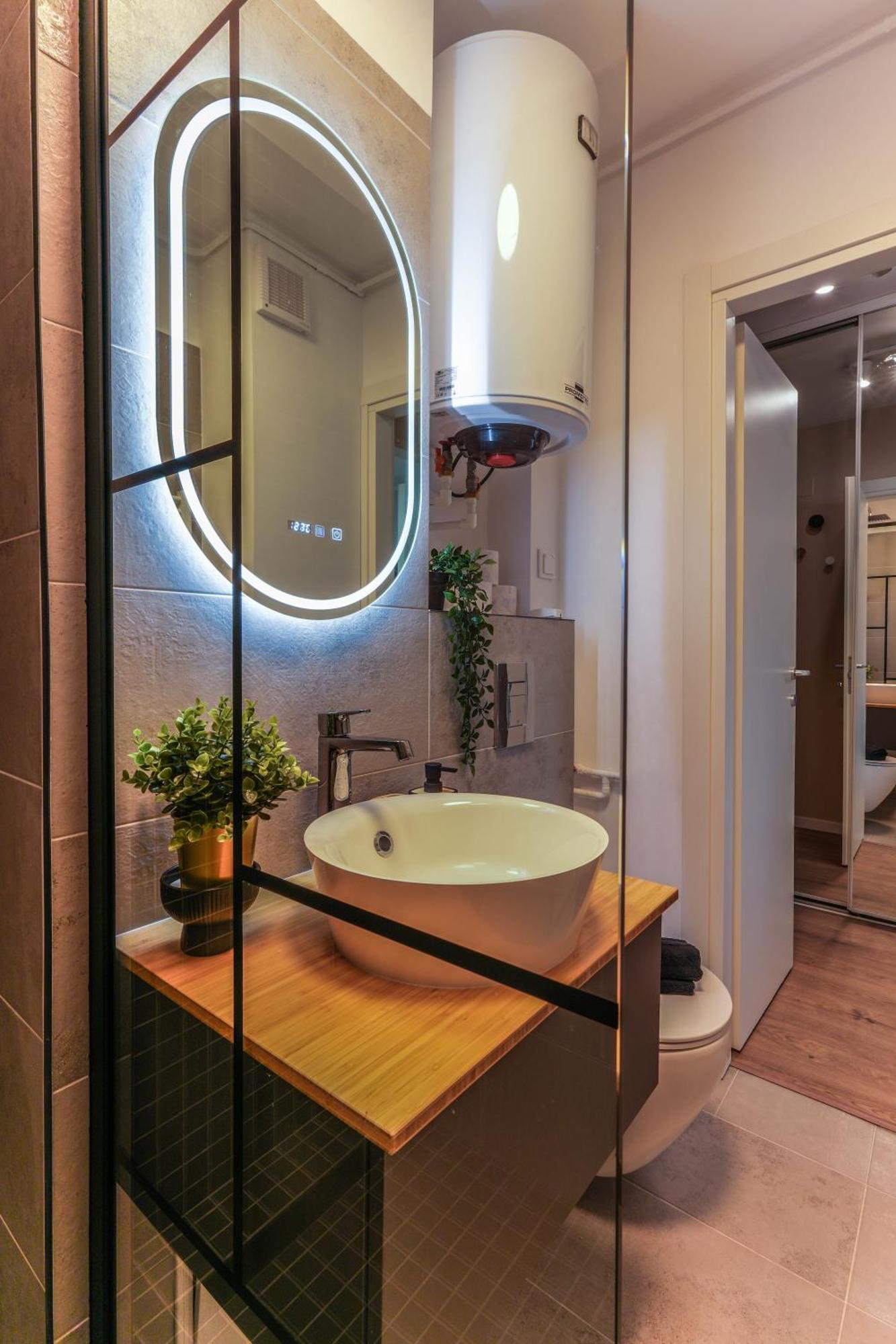 בוקרשט Andreea - Cozy Studio Near Piata Obor Market מראה חיצוני תמונה